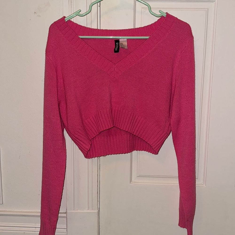 h&m pink v neck sweater